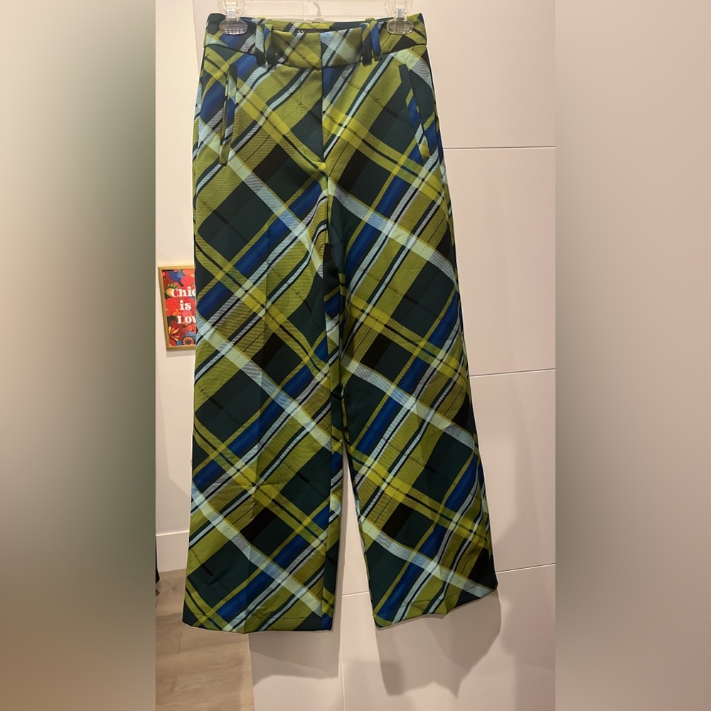 New York & Company Vibrant Plaid Trousers